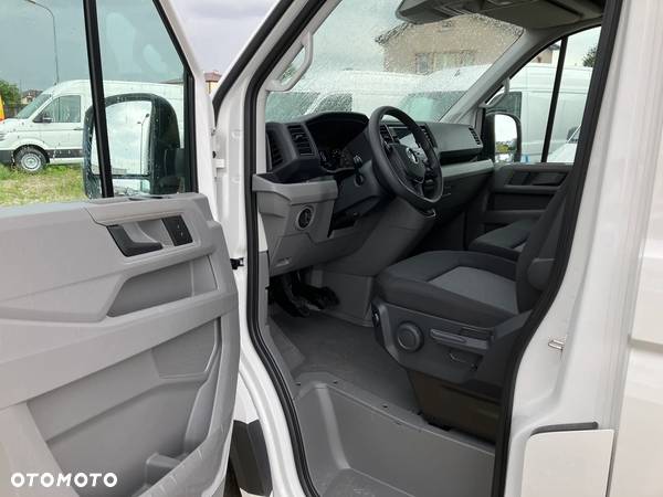 Volkswagen Crafter - 12