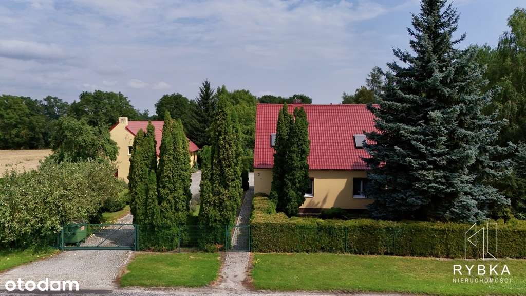 Dom z dużym ogrodem Slupia Wielka.