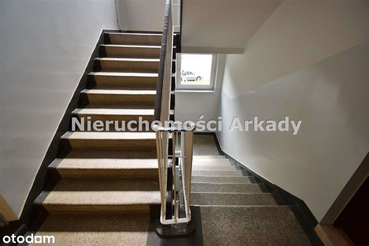 M3, niski blok, II piętro - Centrum-16