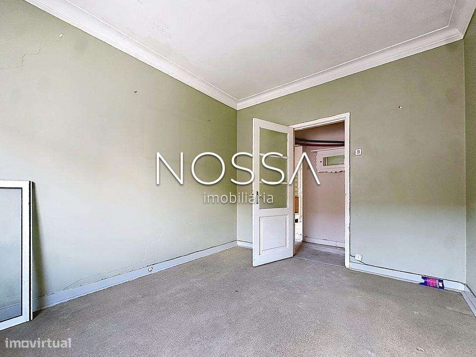 T2 para Obras Totais | Aproveitamento Sótão | V. Nova-19