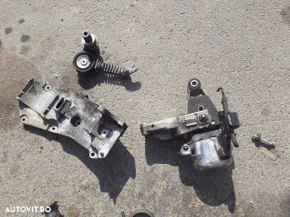 Suport Motor Peugeot 607 2.7hdi 407 Citroen C6 C5 rola role dezmembrez - 2