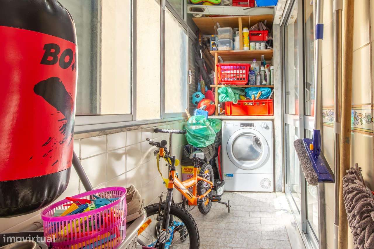 Apartamento T2 renovado-15