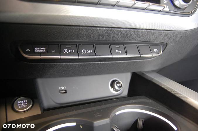Audi A4 2.0 TDI Quattro - 23