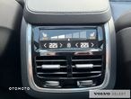 Volvo XC 90 - 31