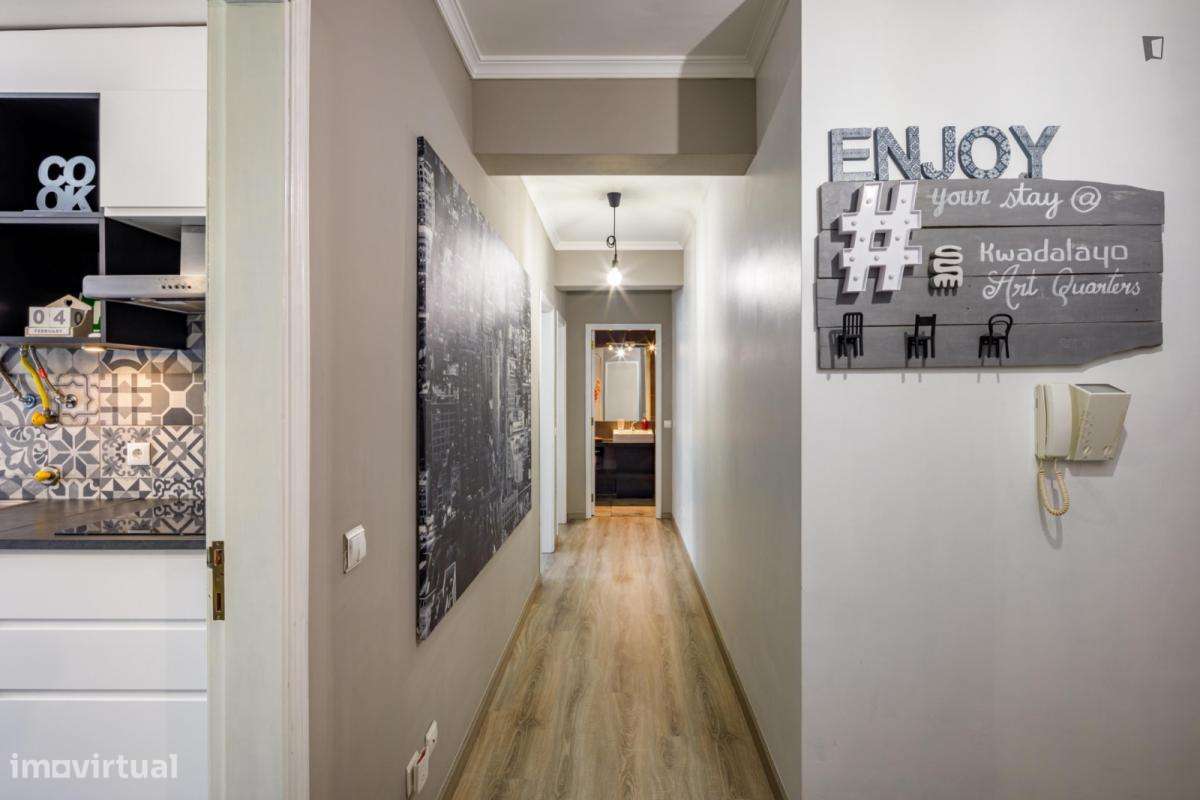 Apartamento com 2 quartos - localizado em Faro - Grande imagem: 2/8