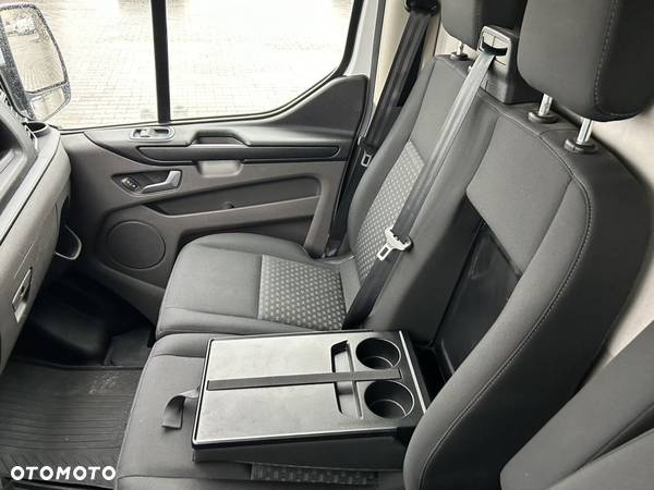 Ford Transit Custom - 13