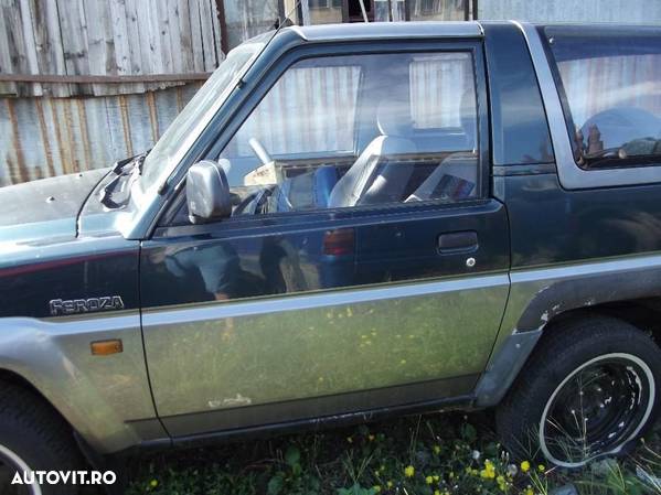 Usa Daihatsu Feroza usi stanga dreapta feroza dezmembrez feroza - 4