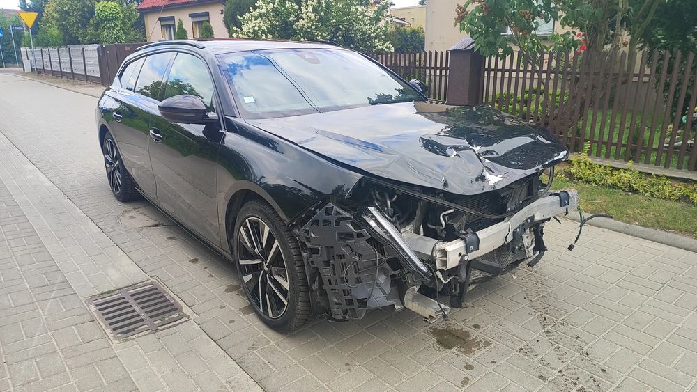 Peugeot 508 II (2018- ) PureTech 225 EAT8 GT 2021