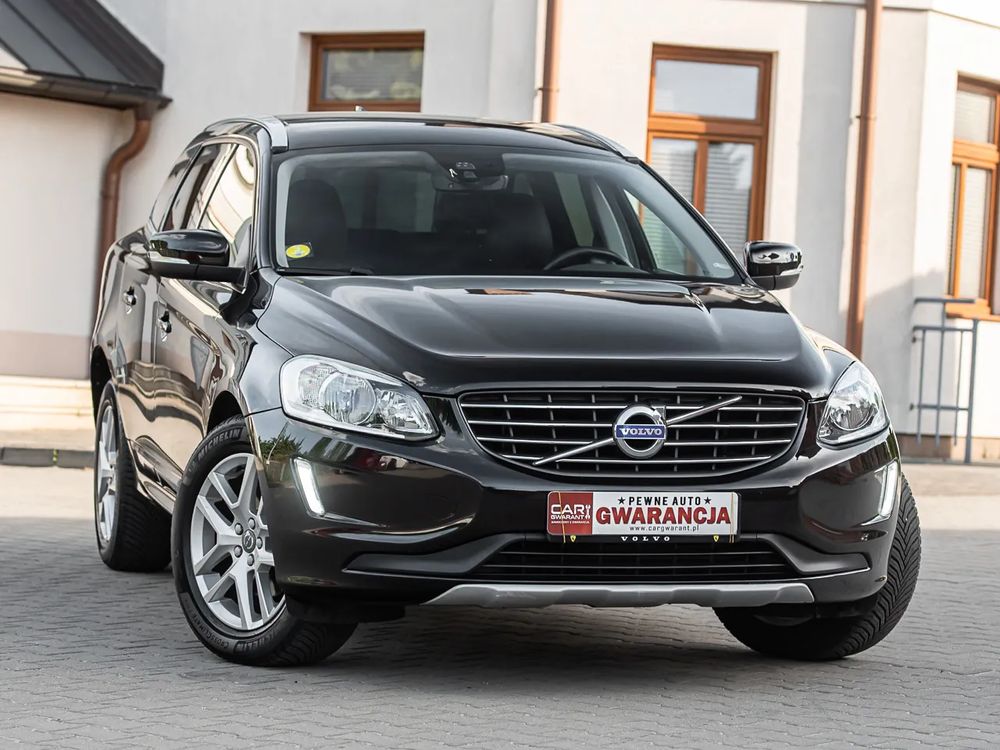 Volvo XC60 I D3 Geartronic Momentum 2017