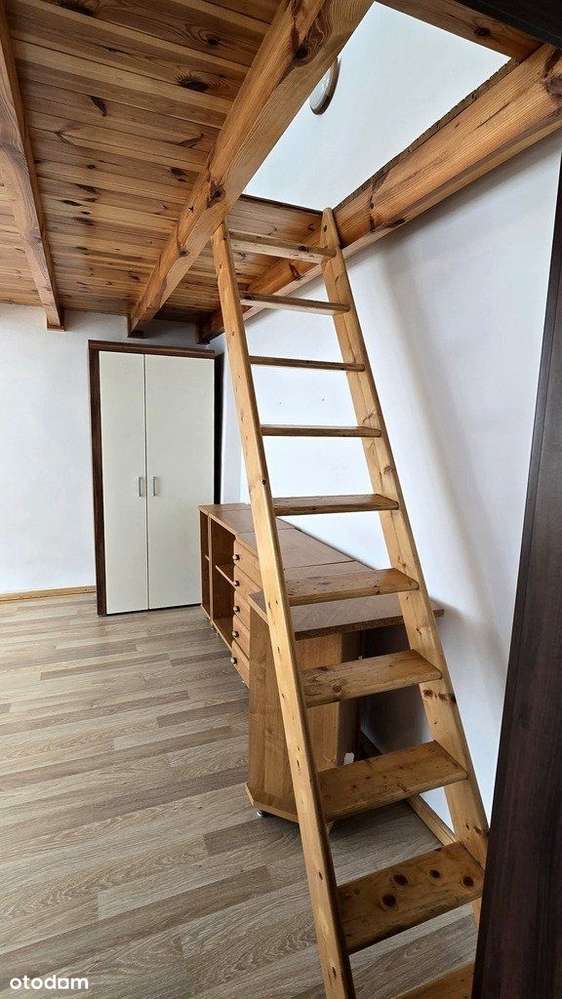 Duża kawalerka z antresolą, Centrum!-7