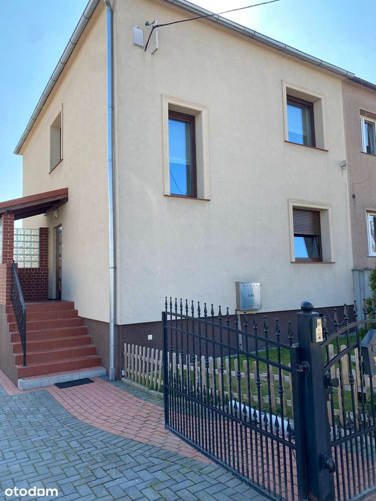 Dom w zabudowie blizniaczej - Pełny obrazek: 1/8