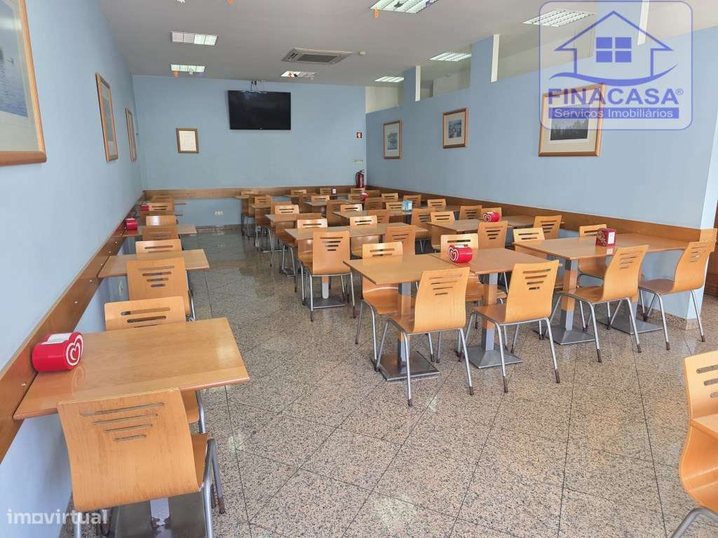 EXCLUSIVO - Oportunidade de Negócio - Trespasse de Snack-Bar / Take...-9