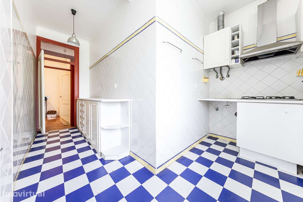 Apartamento com charme nas Amoreiras – excelente oportunidade-14