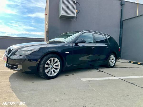 BMW Seria 5 520d Touring Aut. Special Edition - 3