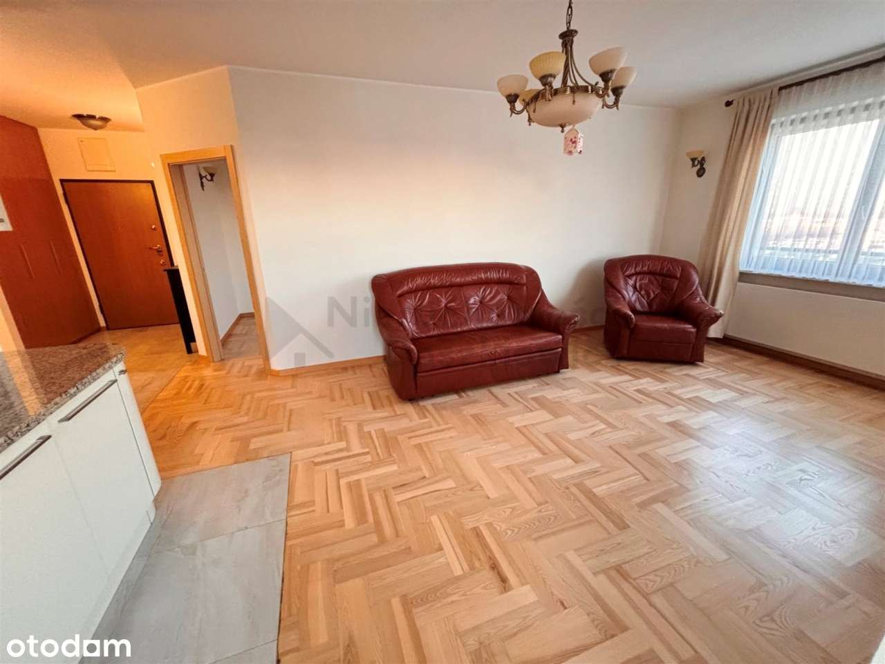 3 pok. NATOLIN | 2013r. | GARAŻ + PIWNICA| 11/13p. | WYSOKI STANDARD-17