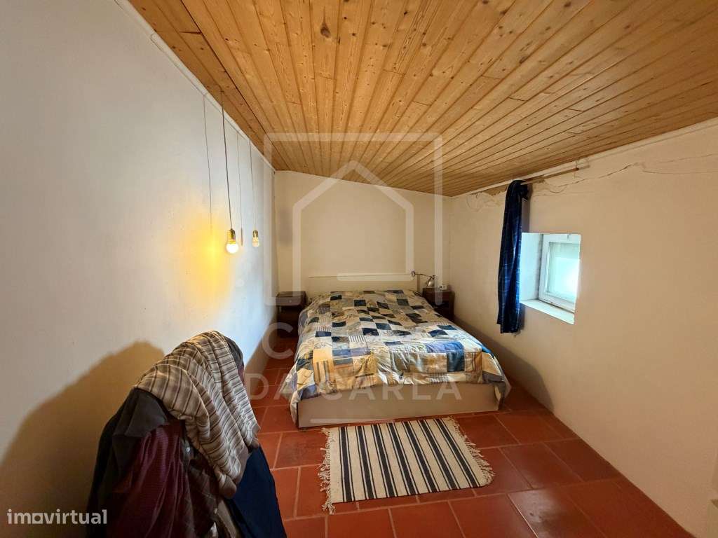 Moradia T5 com quintal e terraço em Vila Alva-24