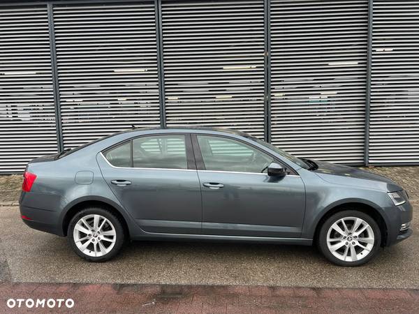 Skoda Octavia 1.6 TDI Style DSG - 13