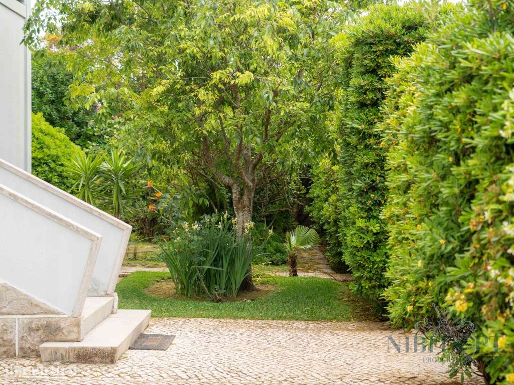 À VENDA: Em Cascais (Carcavelos), T4 perto da praia e do St. Julian...-27