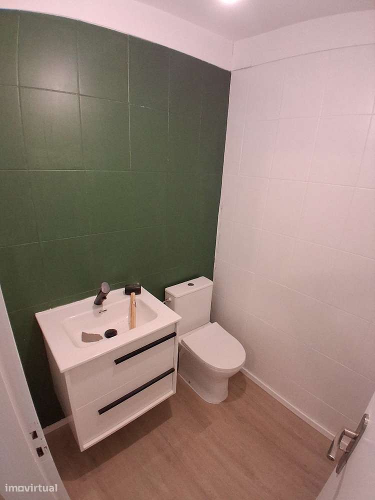 Comprar Renovado Apartamento T3 Baguim Monte-10