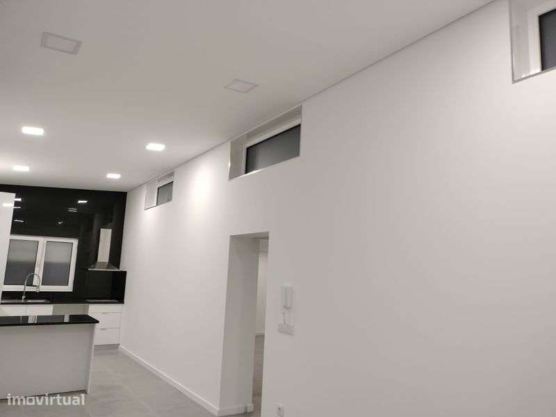 Excelente Apartamento T2 Figueiró - Paços de Ferreira - Grande imagem: 4/11