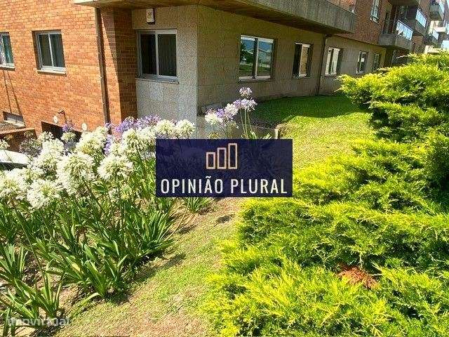T2 em condomínio fechado c/ box para duas viaturas e dois arrumos |...-16
