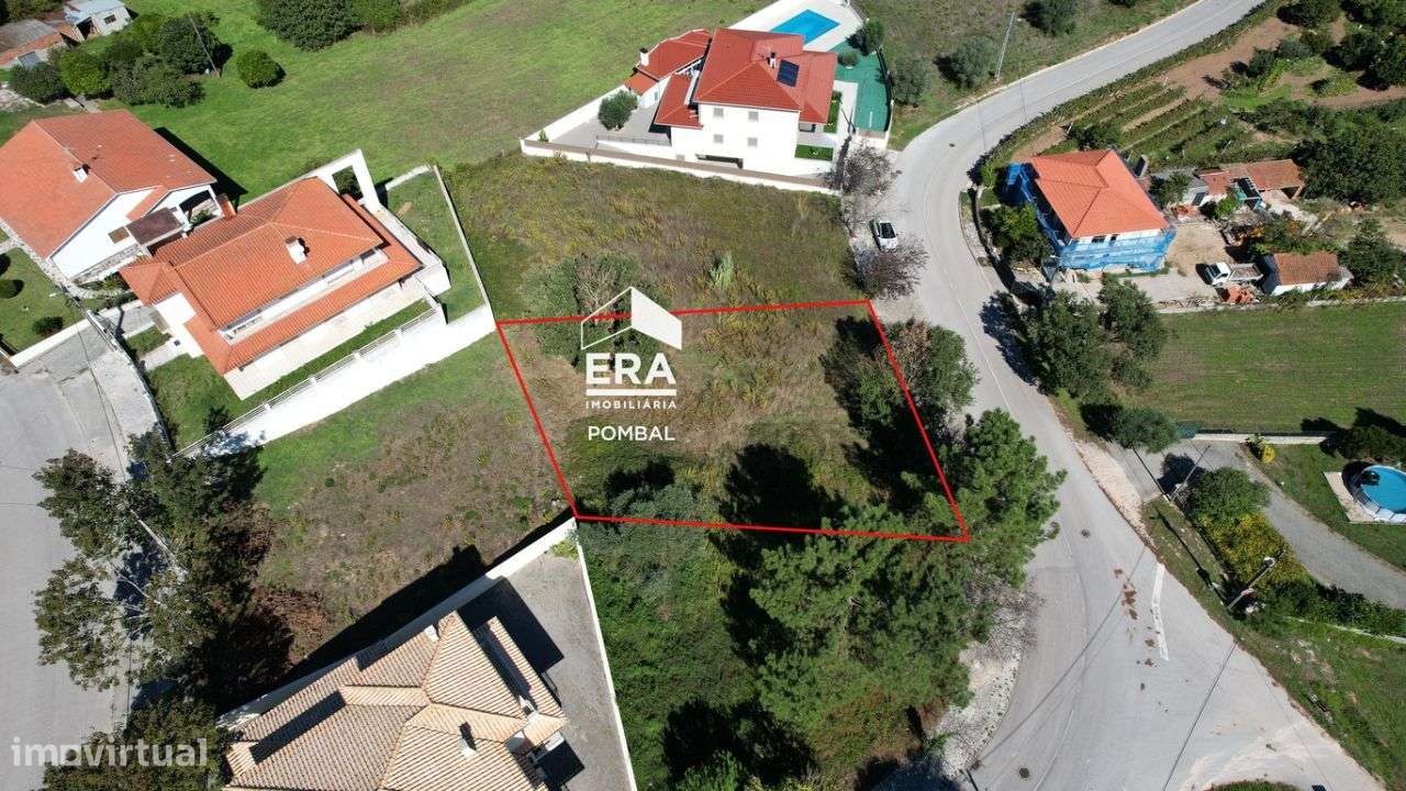 Lote para construção com área total de 587m2 - Grande imagem: 3/22