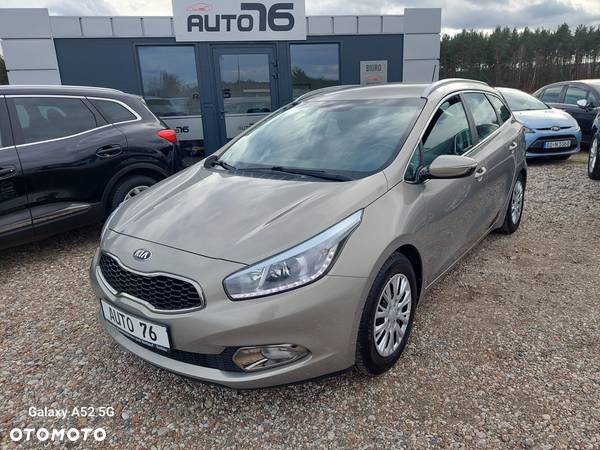 Kia Ceed 1.6 GDI Fifa World Cup Edition - 39