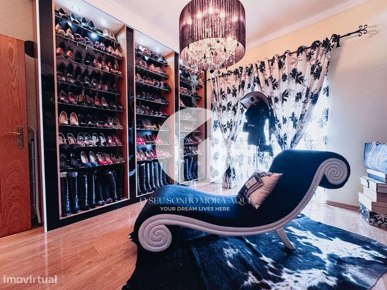 Moradia T4 de luxo mobiliada à venda em Olhão-17