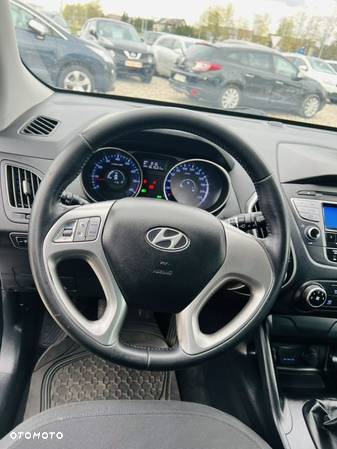 Hyundai ix35 - 19