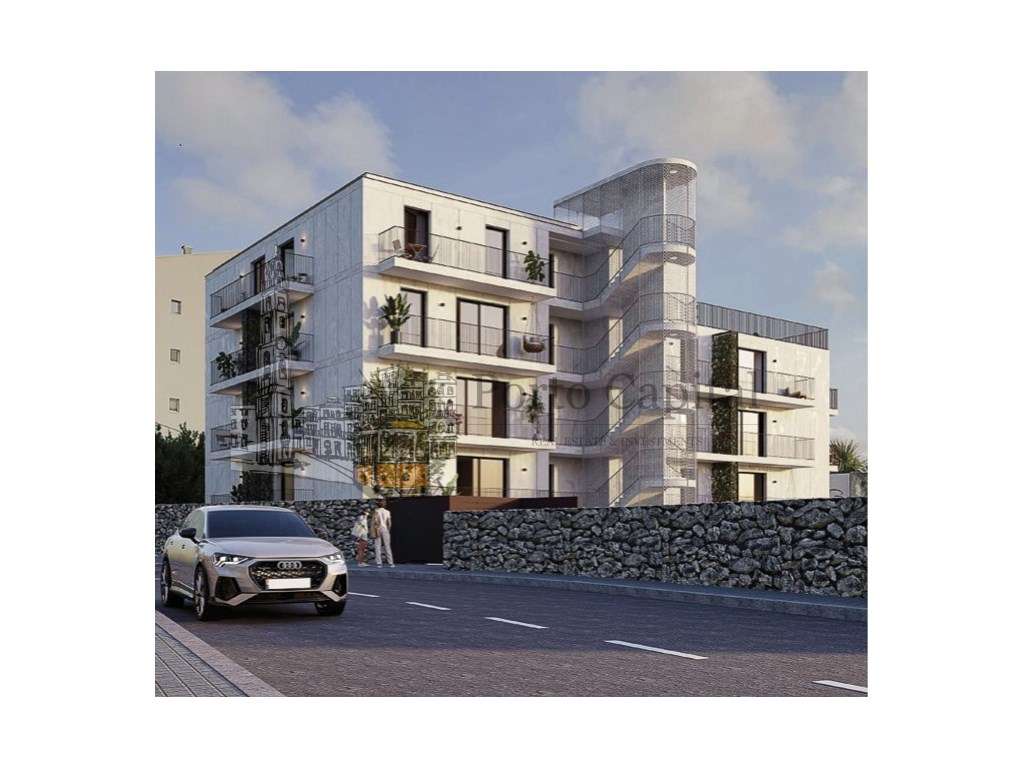 EXCELENTE APARTAMENTO T3, COM VARANDAS, DOIS LUGARES DE GARAGEM E A... - Grande imagem: 2/20