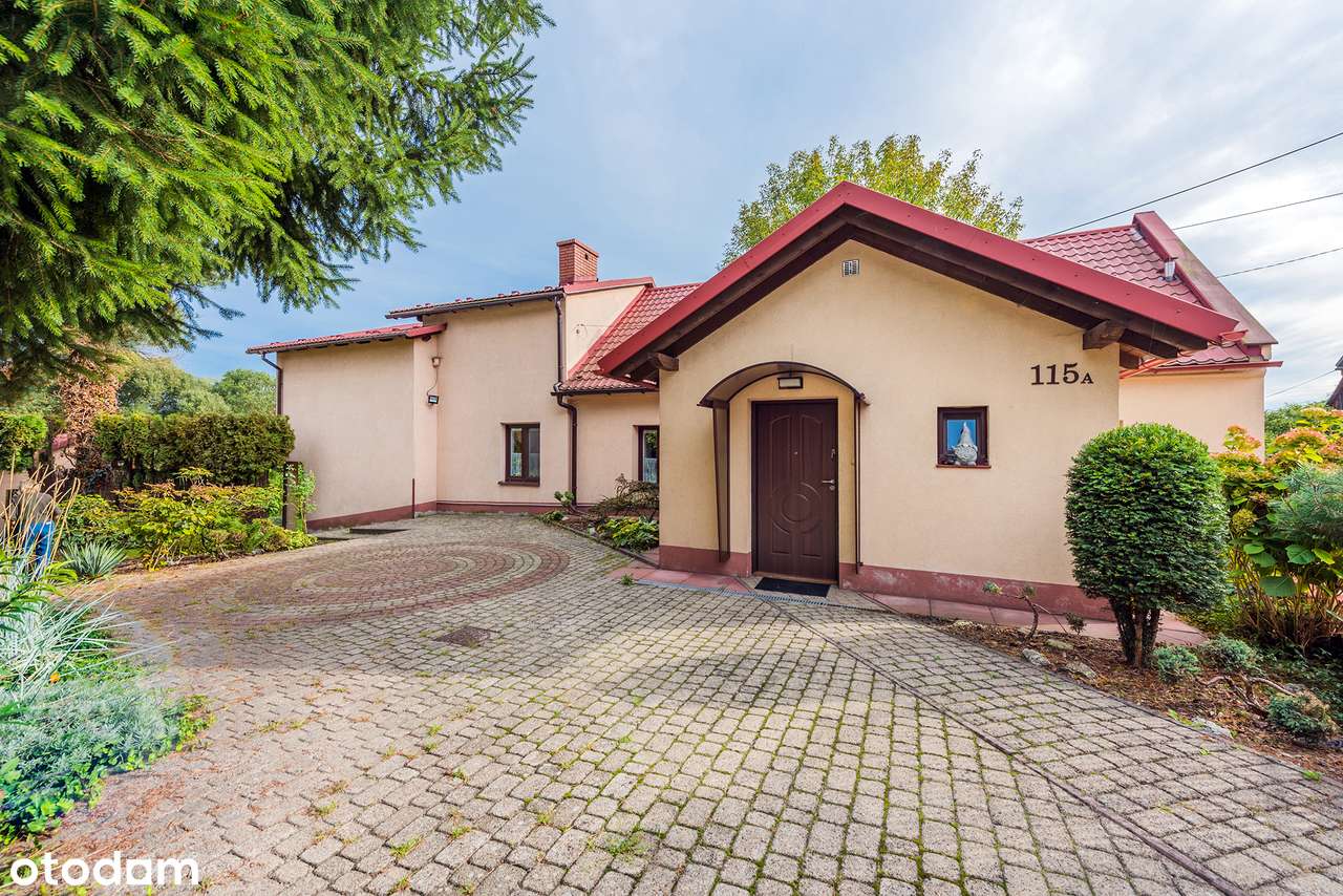 Wyjątkowa nieruchomość z pięknym ogrodem-13