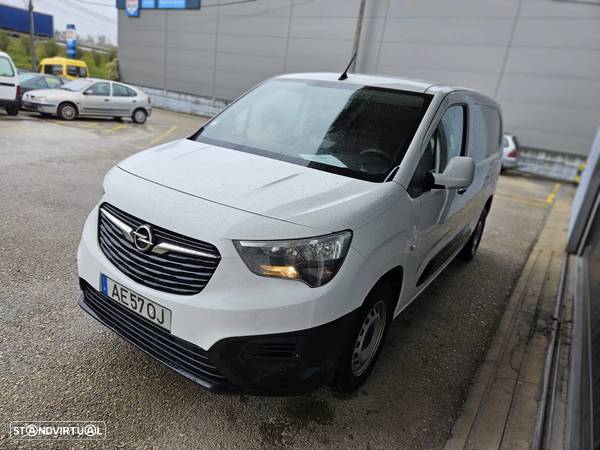 Opel Combo Maxi Longa 1.5CDTI 102cv Ecrã Central - 2