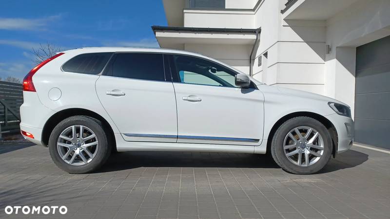 Volvo XC 60 - 6