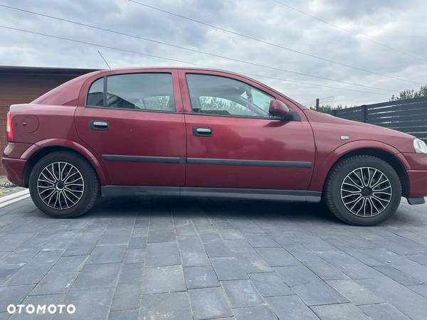 Opel Astra - 12