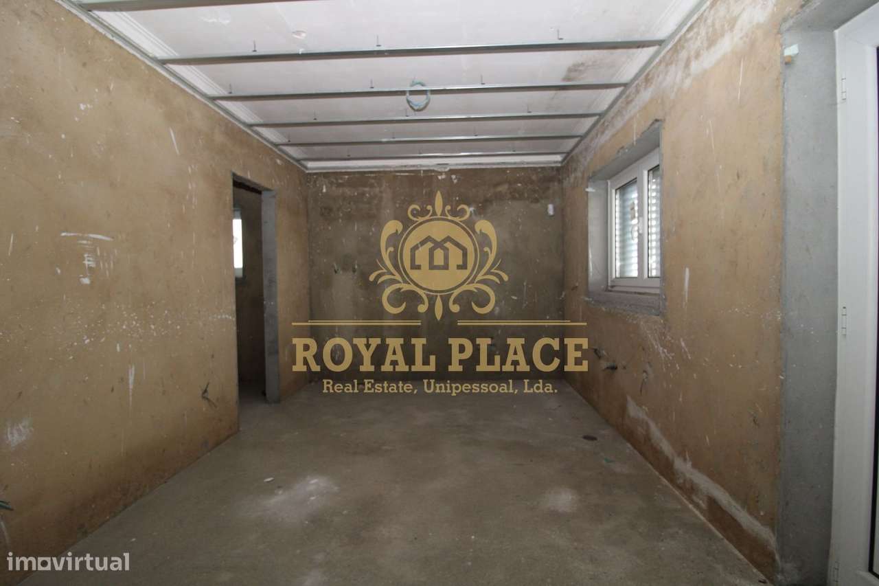 Moradia V4 em Lobão, Santa Maria da Feira-5