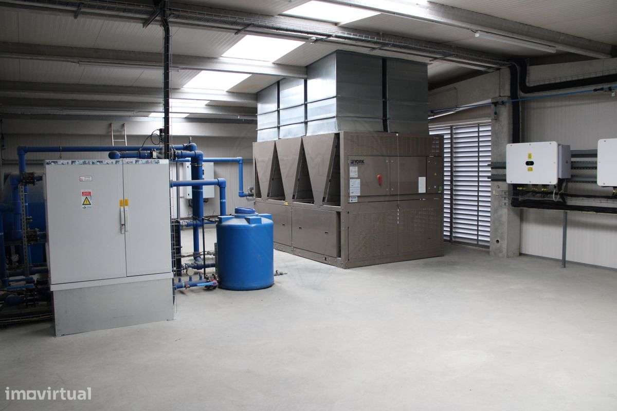 Armazém  para venda - Grande imagem: 2/28