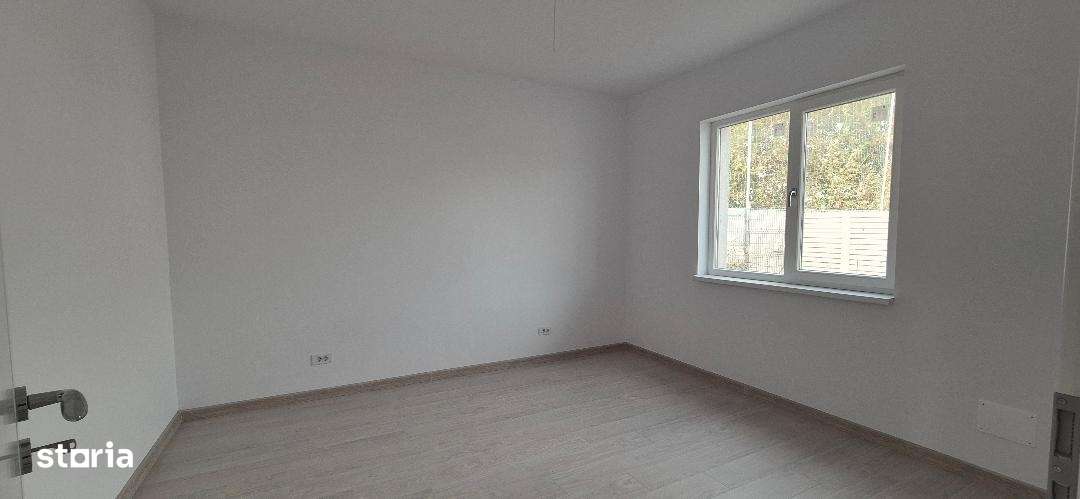 Casa 137m2 ,4 Camere | parter cu placa beton |420 m2 teren | DOMNESTI-11