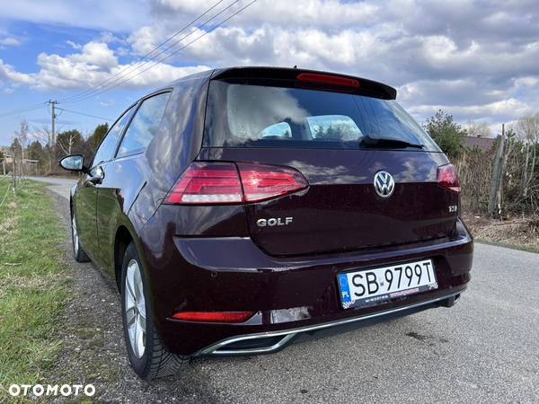 Volkswagen Golf - 4