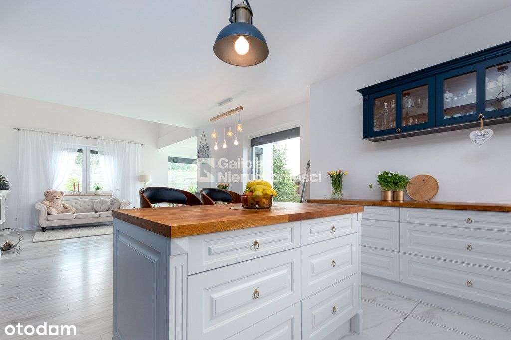 Komfortowy dom parterowy z użytkowym poddaszem - Pełny obrazek: 2/20