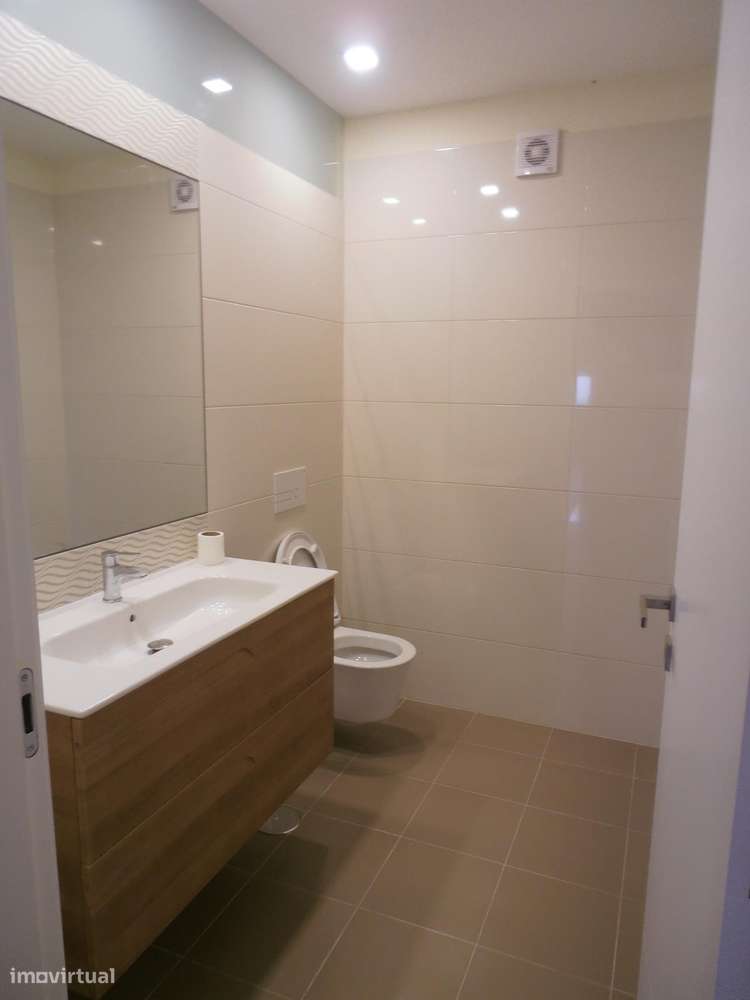 Moradia T3 - Barroselas - Grande imagem: 2/4