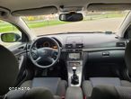 Toyota Avensis 2.0 D-4D Premium - 27