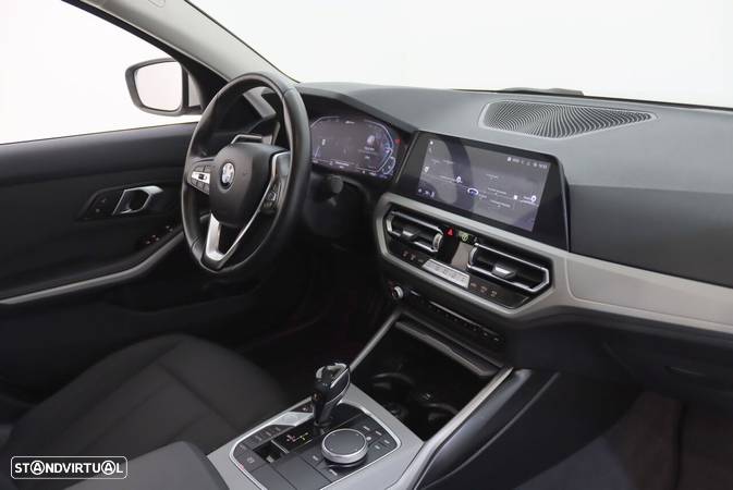 BMW 330 e Touring Corporate Edition Auto - 5