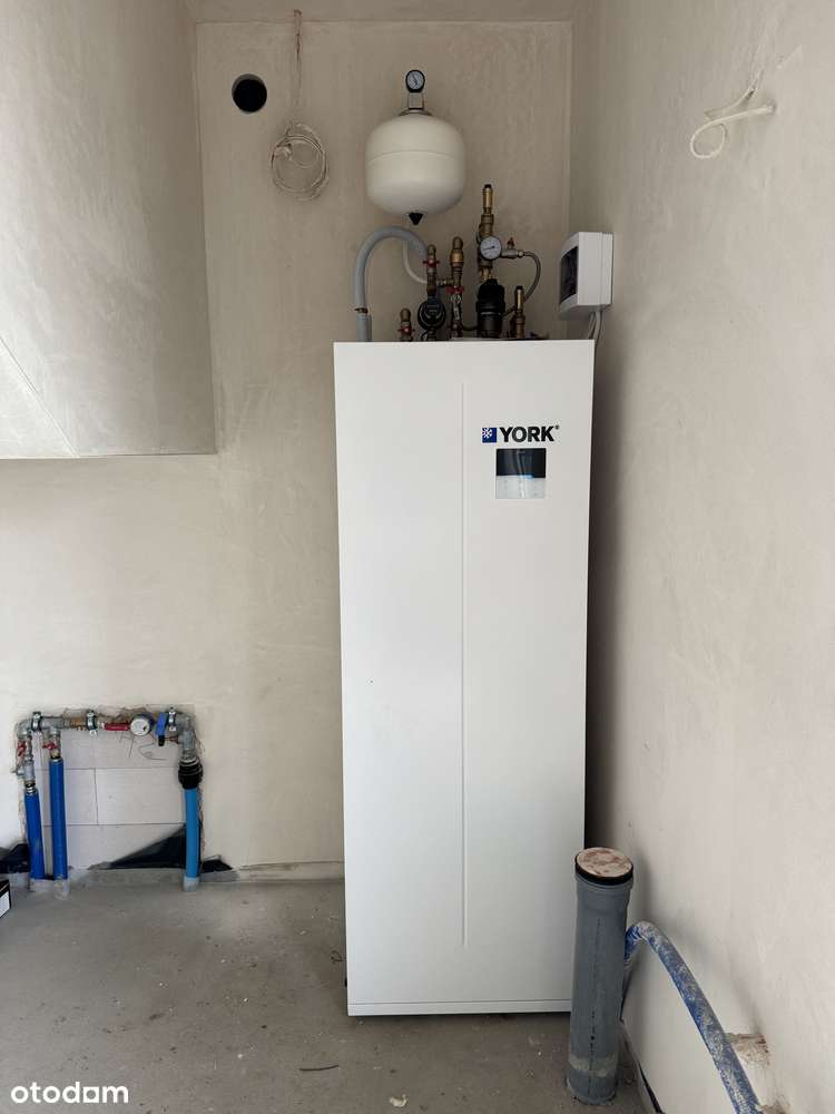 Dom gotowy do odbioru z pompą ciepła-6