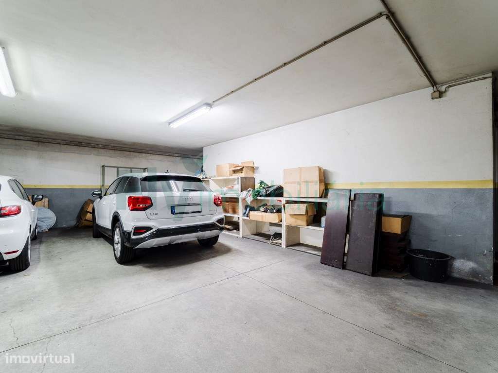 Excelente Apartamento T4 com Suite e Lugar de Garagem para 2 Carros-55
