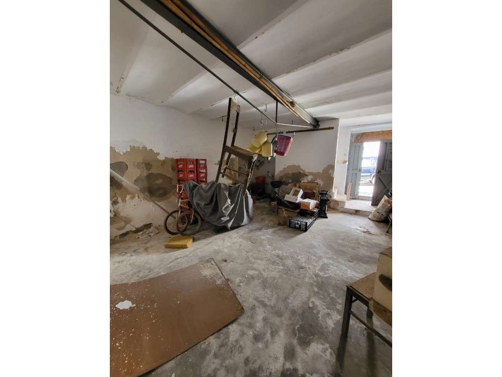 Moradia T2 no centro Histórico da Vila de Redondo - Grande imagem: 2/12