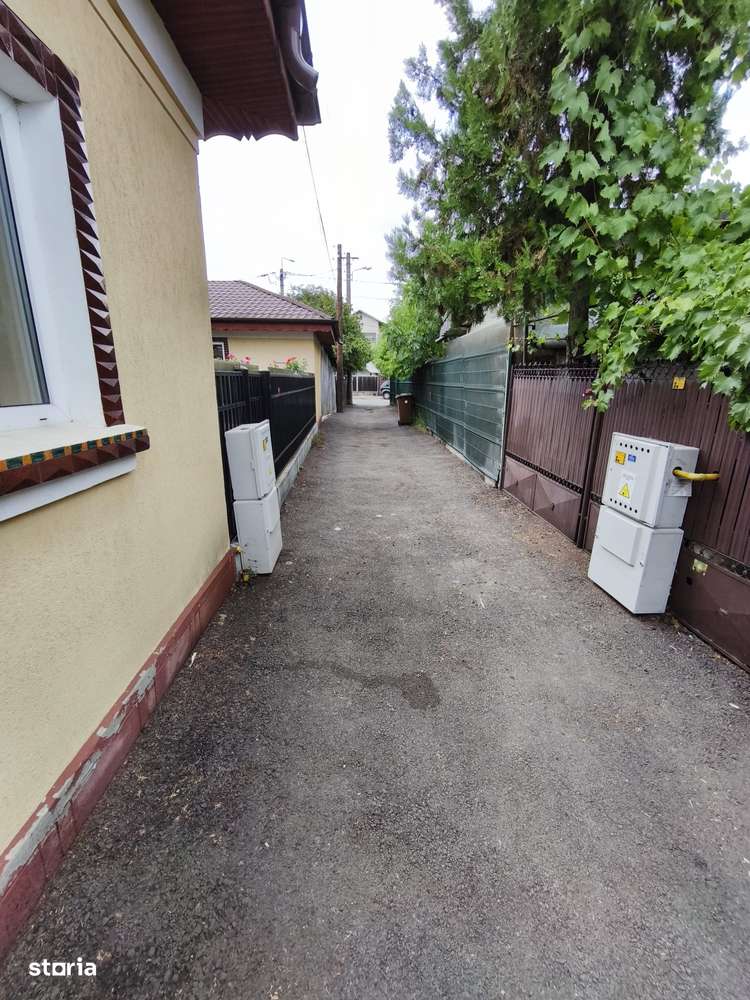 Oferta ROANDY - Casa solida,parter+etaj,strada linistita=zona Valeni-9