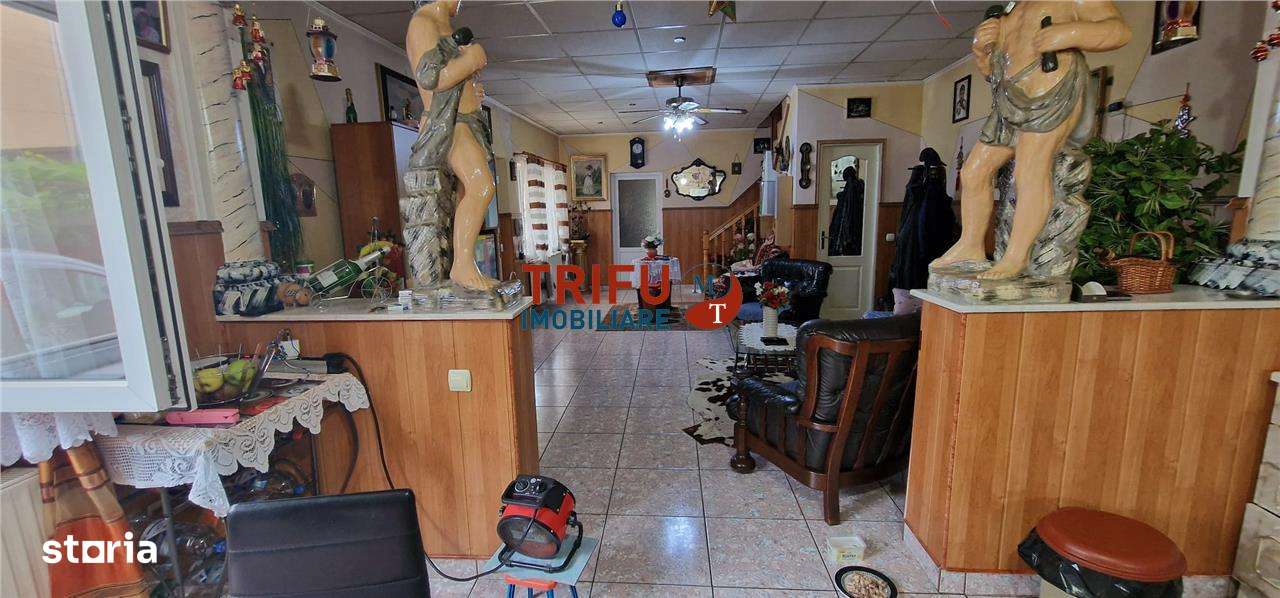 Casă Spațioasă cu 5 Camere în Zona Centrală, Lângă Prefectură-3