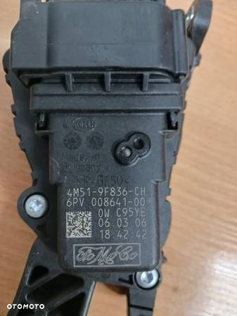 Pedał potencjometr gazu Volvo S40 II V50 C30 C70 4M51-9F836-CH - 3