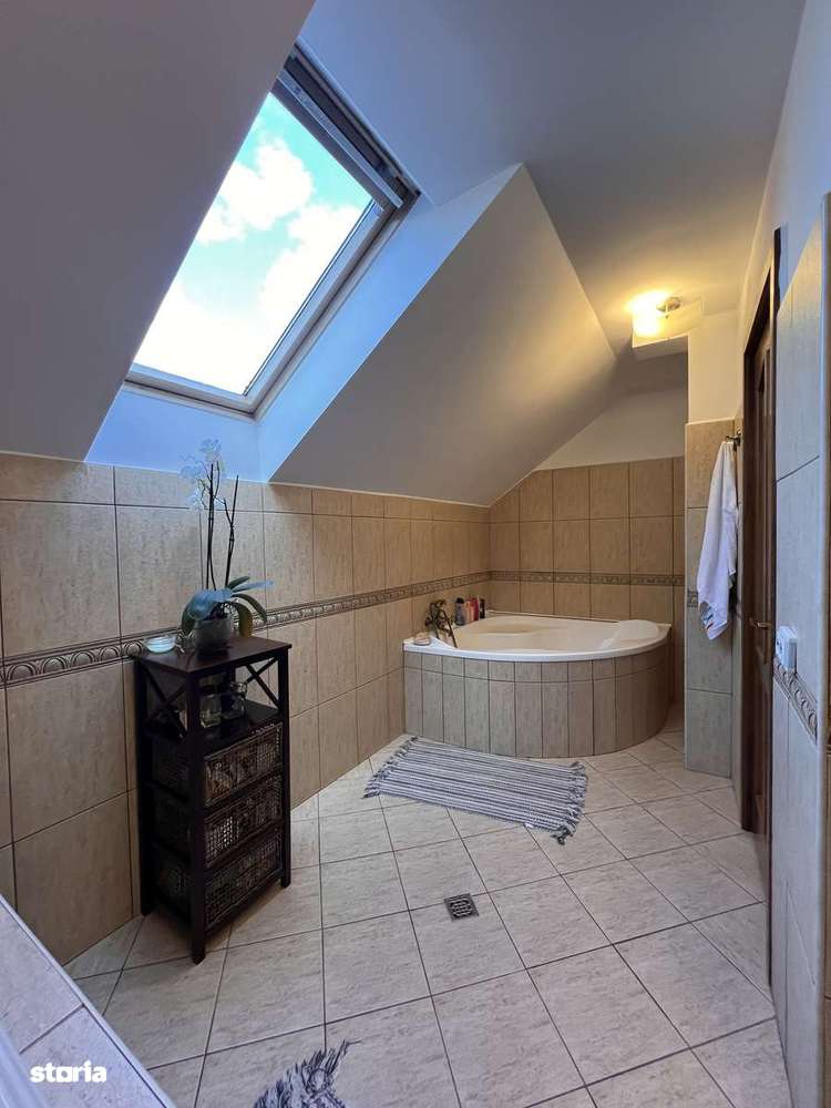 Casa S+P+M Oncea zona Sp. TBC încălzire gaz si lemne semi-mobilat - Imagine principală: 4/20