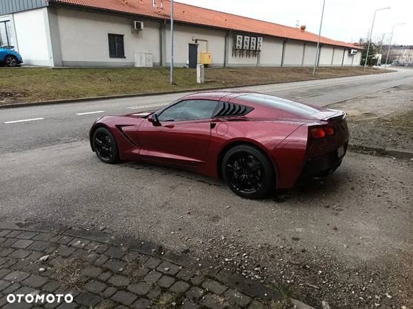 Chevrolet Corvette - 9